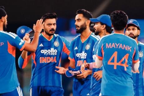 బ్యాటర్లదే భారం